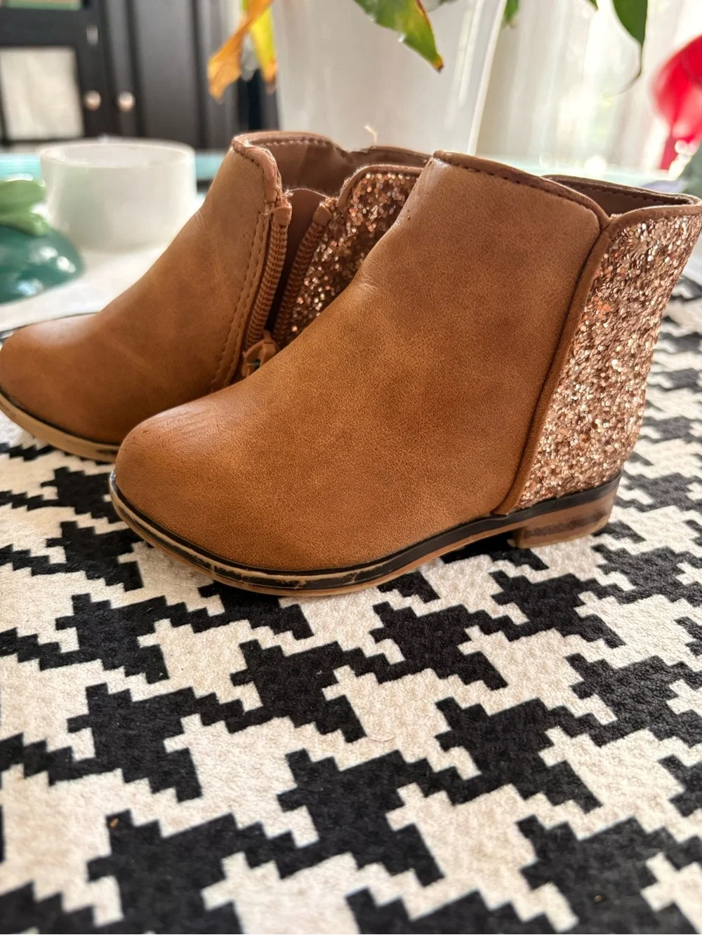 Cat & Jack Tan Kids Ankle Boots with Side Zip
